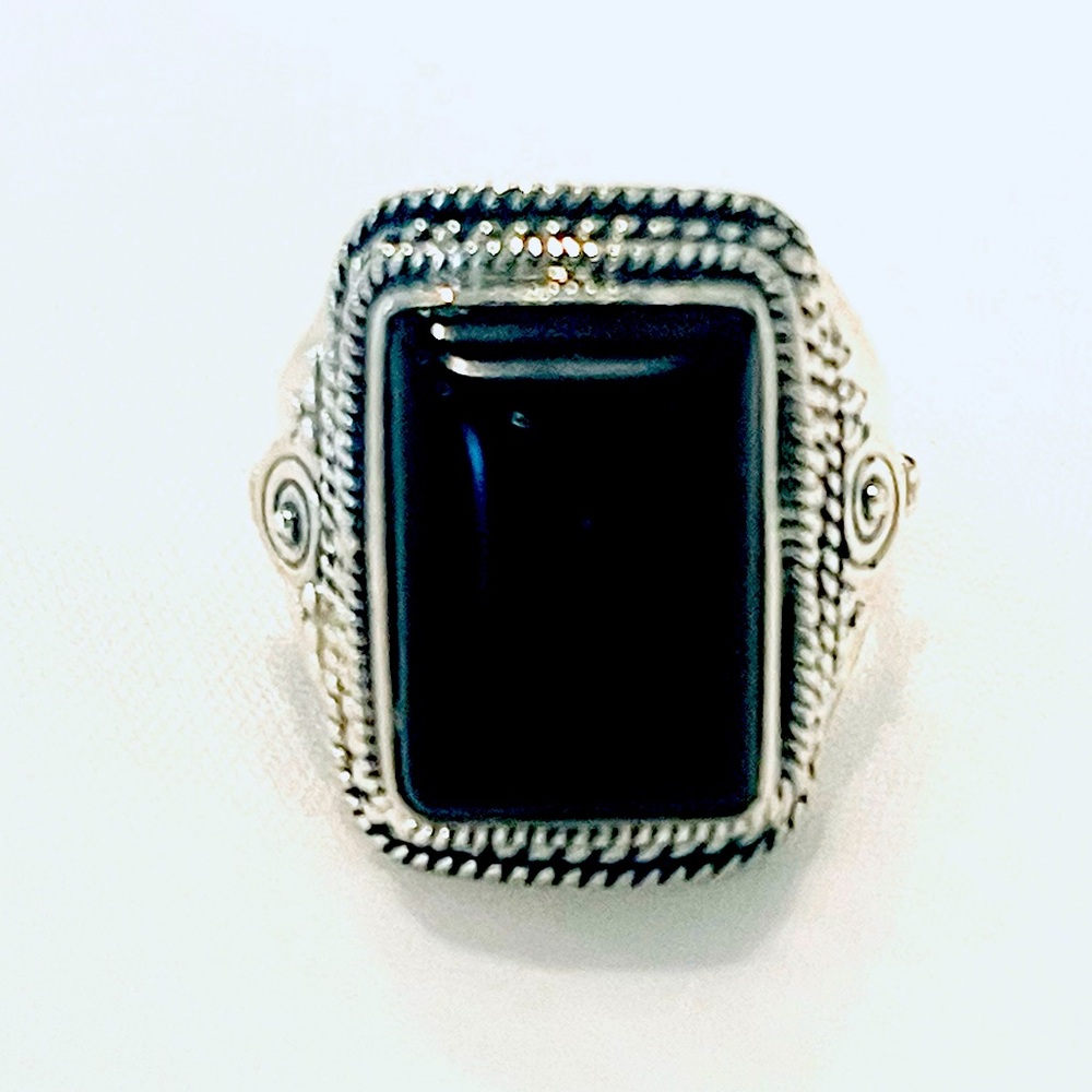 Elegant Black Onyx 925 Sterling Silver Ring